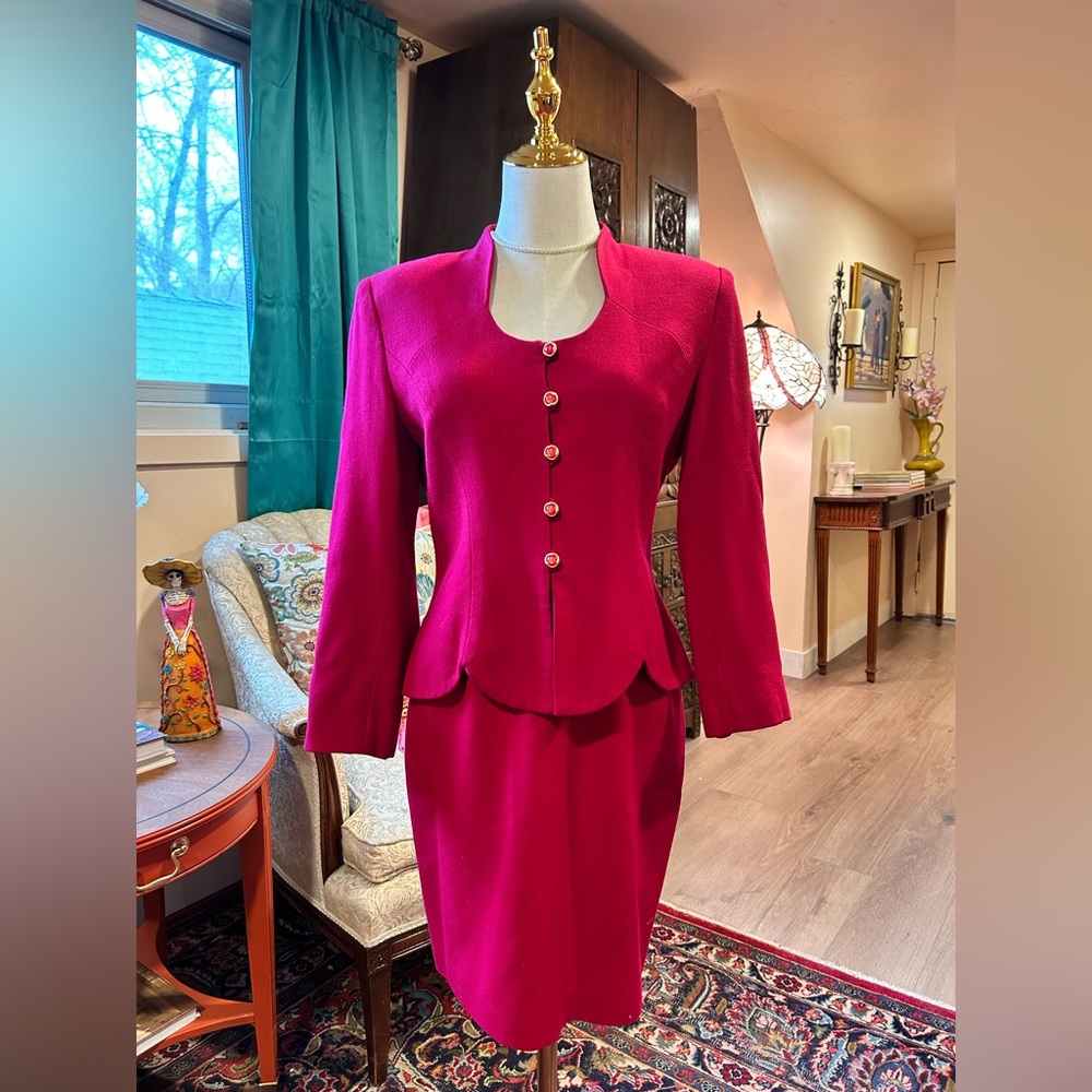 Gorgeous Vibrant Red Blazer and Skirt Set
